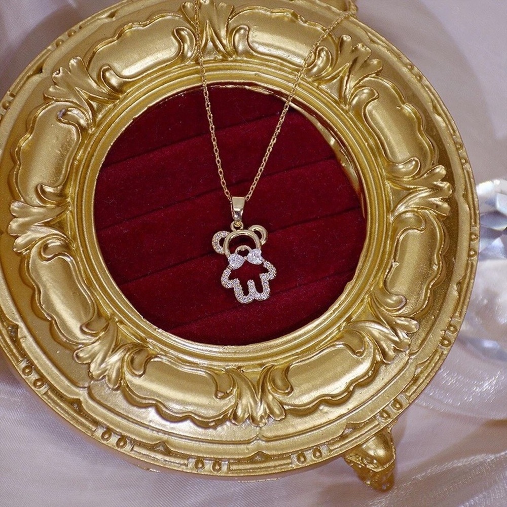 Women Cute Bear Pendant Short Necklace - Picture 2 of 4